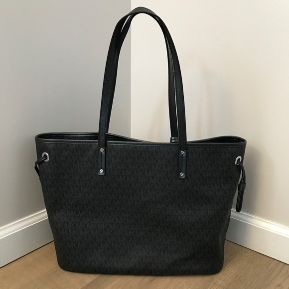 Michael Kors Purse Black Jet Set Travel Logo Large Shoulder Tote Bag Pebbled - Picture 2 of 16